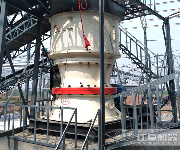 圓錐破碎機(jī) 圓錐破碎機(jī)