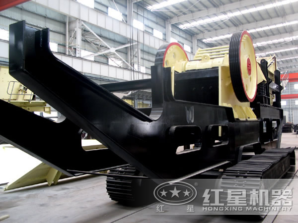 玄午巖移動破碎機(jī) 玄午巖移動破碎機(jī)
