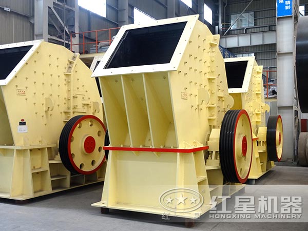 PCZ1615錘式破碎機 PCZ1615錘式破碎機