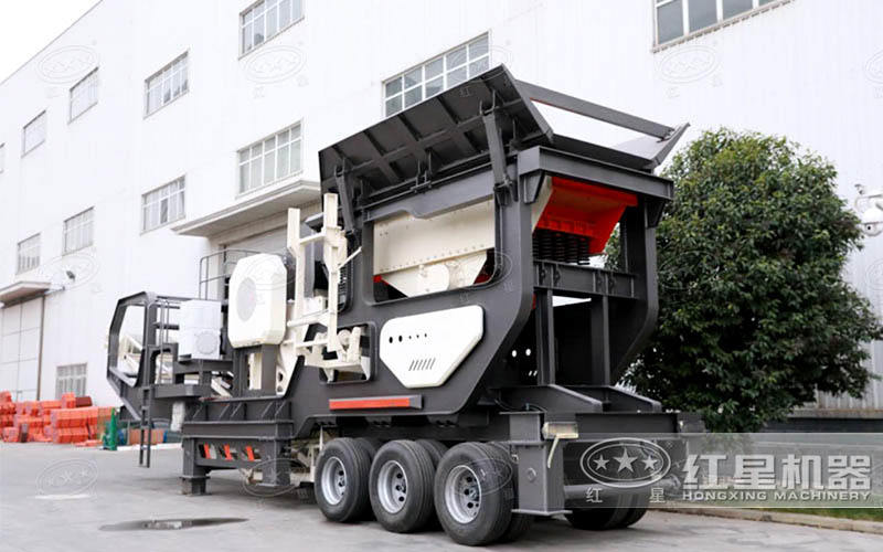 移動(dòng)式破碎機(jī) 移動(dòng)式破碎機(jī)