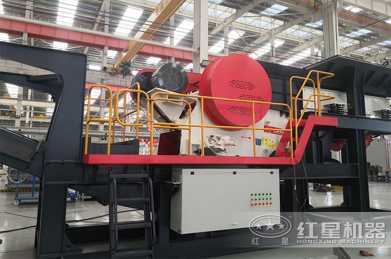 履帶移動(dòng)鄂式破碎機(jī) 履帶移動(dòng)鄂式破碎機(jī)