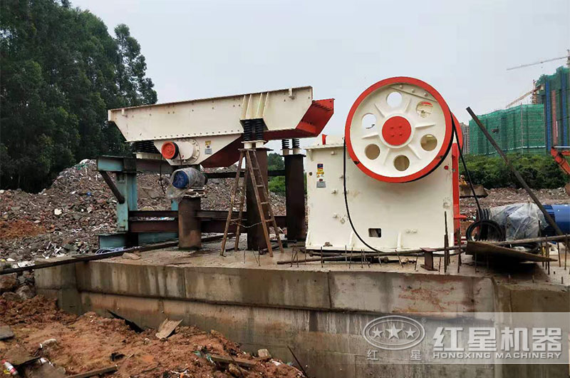 PE-400x600顎式破碎機(jī)處理建筑垃圾現(xiàn)場 PE-400x600顎式破碎機(jī)處理建筑垃圾現(xiàn)場