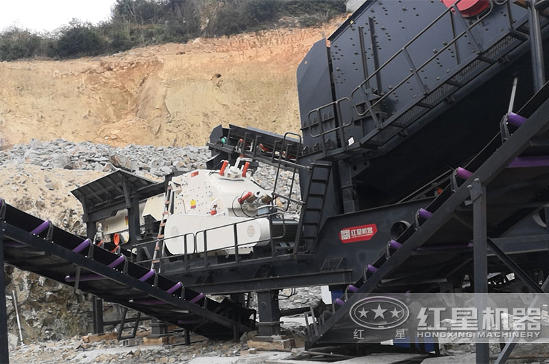 給料機(jī)+反擊破+振動篩移動破碎機(jī) 給料機(jī)+反擊破+振動篩移動破碎機(jī)