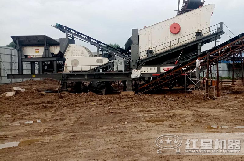 移動式重錘破處理建筑垃圾現(xiàn)場 移動式重錘破處理建筑垃圾現(xiàn)場