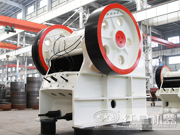 HD德版顎式破碎機(jī) HD德版顎式破碎機(jī)