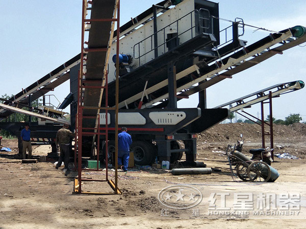 建筑垃圾破碎機(jī)使用現(xiàn)場(chǎng) 建筑垃圾破碎機(jī)使用現(xiàn)場(chǎng)