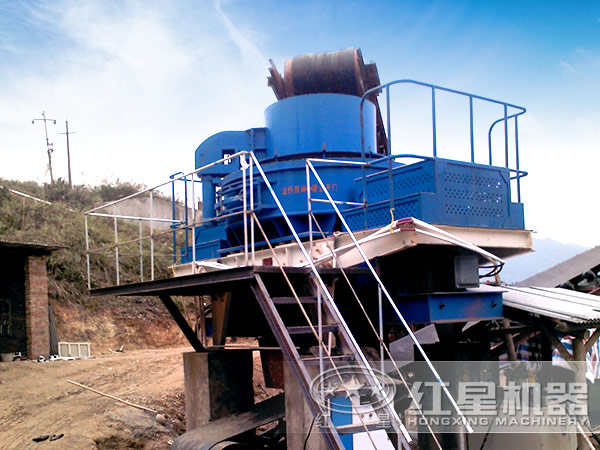 制砂機(jī)現(xiàn)場(chǎng)使用 制砂機(jī)現(xiàn)場(chǎng)使用
