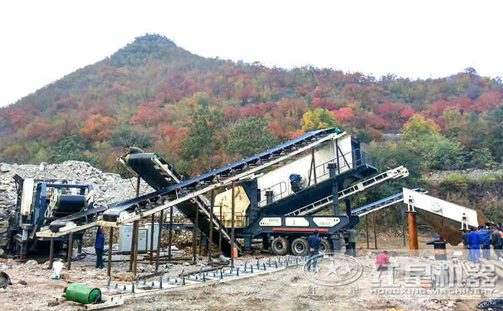 移動顎破+移動反擊破作業(yè)現(xiàn)場 移動顎破+移動反擊破作業(yè)現(xiàn)場