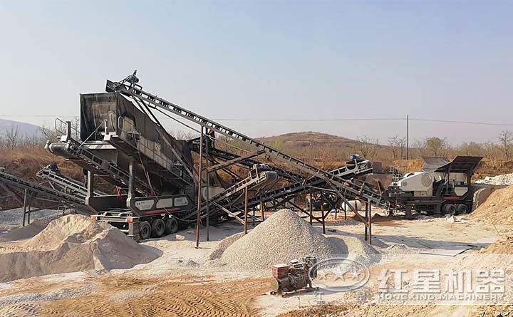 車載碎石機(jī)現(xiàn)場(chǎng) 車載碎石機(jī)現(xiàn)場(chǎng)