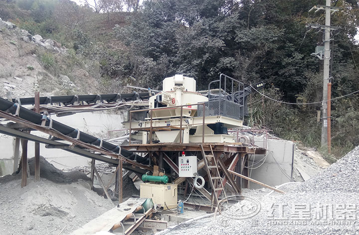 第三待制砂機現(xiàn)場 第三待制砂機現(xiàn)場