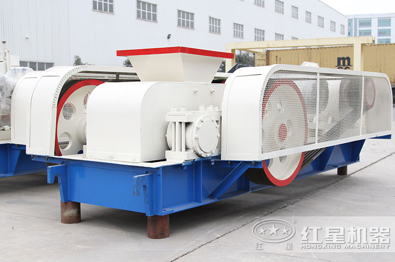 輥式煤炭破碎機(jī)廠家實(shí)拍 輥式煤炭破碎機(jī)廠家實(shí)拍