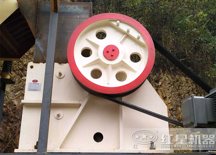 顎式破碎機(jī) 顎式破碎機(jī)