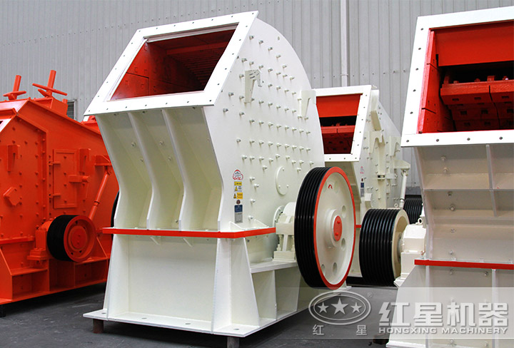 重錘式破碎機(jī) 重錘式破碎機(jī)