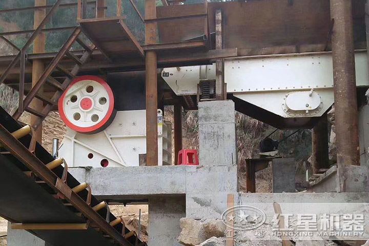 鱷破作業(yè)現(xiàn)場(chǎng) 鱷破作業(yè)現(xiàn)場(chǎng)