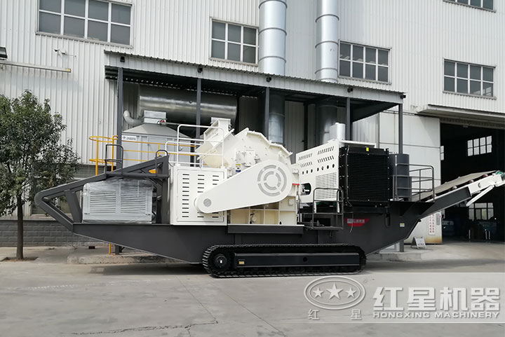 配置發(fā)電機(jī)組的小型移動(dòng)破 配置發(fā)電機(jī)組的小型移動(dòng)破