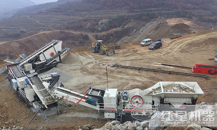 流動制砂機作業(yè)現(xiàn)場 流動制砂機作業(yè)現(xiàn)場