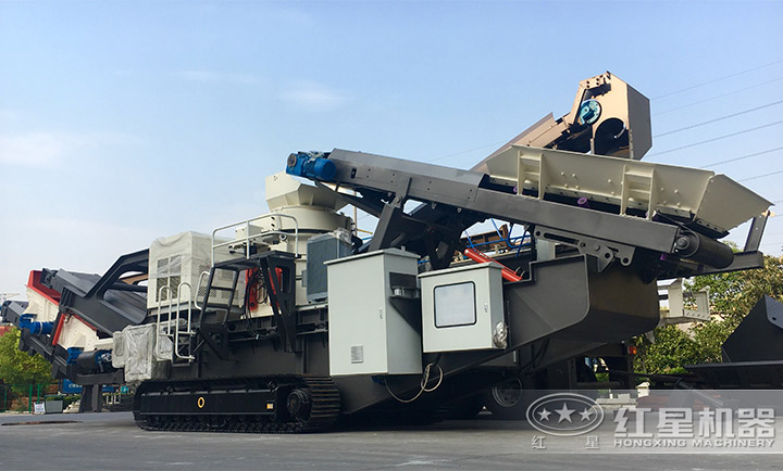 履帶式大型移動(dòng)石頭碎沙機(jī) 履帶式大型移動(dòng)石頭碎沙機(jī)