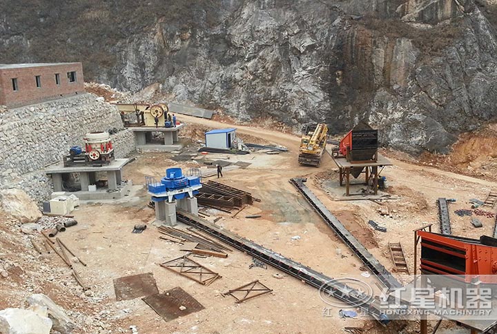 制沙機(jī)一套安裝現(xiàn)場 制沙機(jī)一套安裝現(xiàn)場