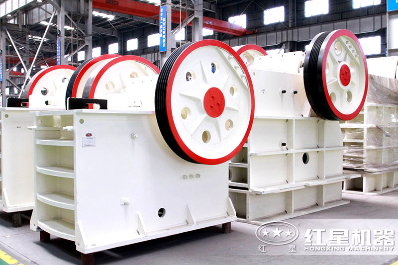 德版顎式破碎機(jī) 德版顎式破碎機(jī)