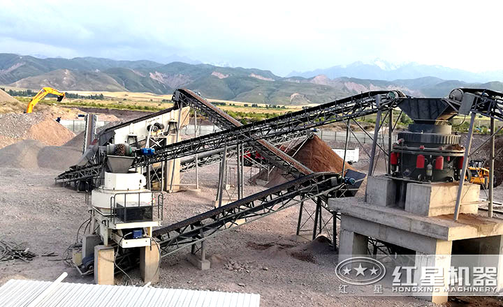 河卵石制砂機(jī)客戶現(xiàn)場(chǎng) 河卵石制砂機(jī)客戶現(xiàn)場(chǎng)