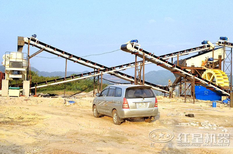 山東煙臺(tái)日產(chǎn)2000噸的機(jī)制砂生產(chǎn)線 山東煙臺(tái)日產(chǎn)2000噸的機(jī)制砂生產(chǎn)線