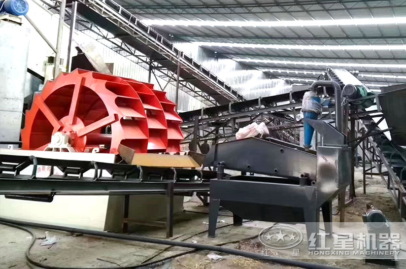 洗砂機(jī)安裝現(xiàn)場 洗砂機(jī)安裝現(xiàn)場