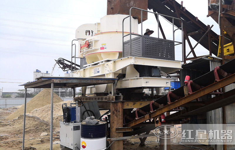 新型制砂機(jī)作業(yè)現(xiàn)場 新型制砂機(jī)作業(yè)現(xiàn)場