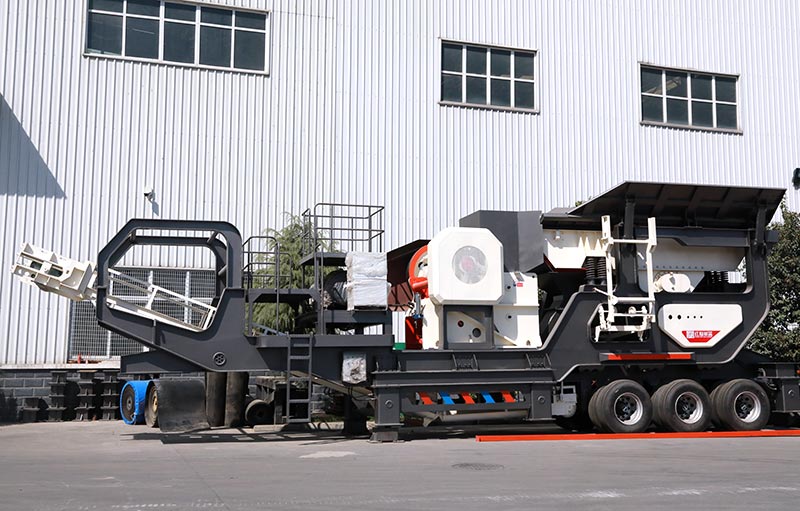 普通小型移動碎石機 普通小型移動碎石機