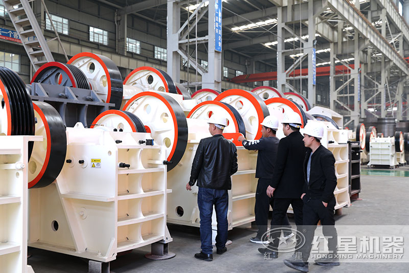 用戶到廠考察磕石子設(shè)備 用戶到廠考察磕石子設(shè)備