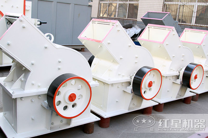錘式砂石粉碎機(jī) 錘式砂石粉碎機(jī)