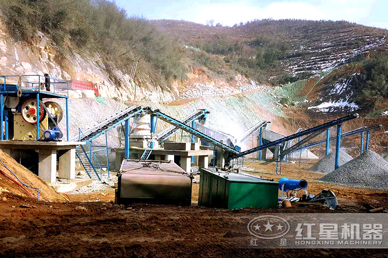 顎破+圓錐破碎石現(xiàn)場 顎破+圓錐破碎石現(xiàn)場