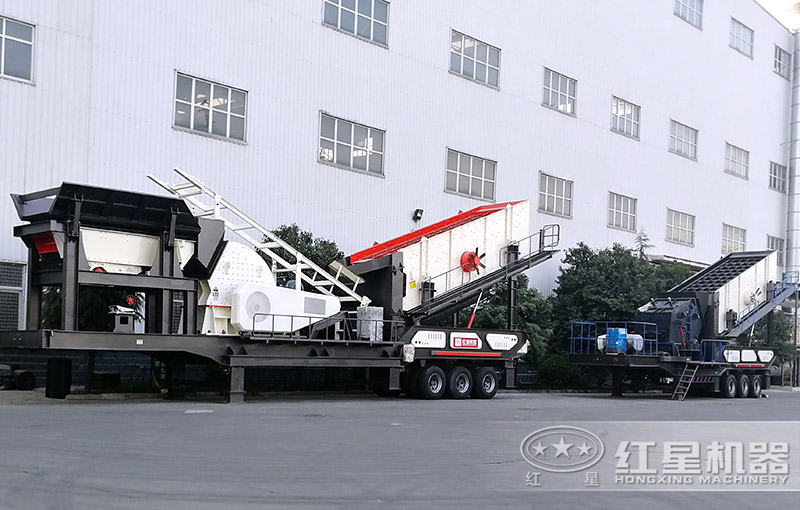 移動式大型錘式破碎機 移動式大型錘式破碎機