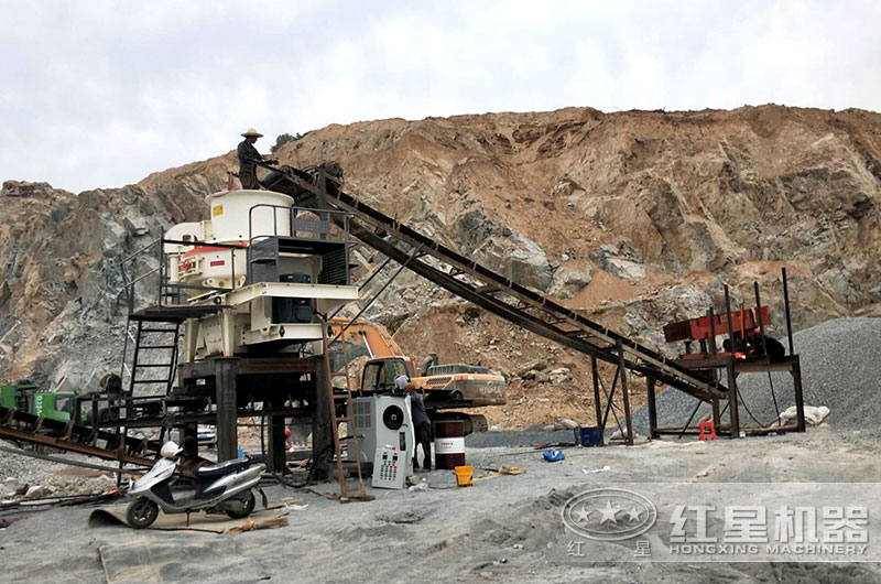 碎石制沙設(shè)備作業(yè)現(xiàn)場 碎石制沙設(shè)備作業(yè)現(xiàn)場