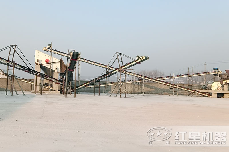 單臺(tái)重錘破作業(yè)現(xiàn)場(chǎng) 單臺(tái)重錘破作業(yè)現(xiàn)場(chǎng)