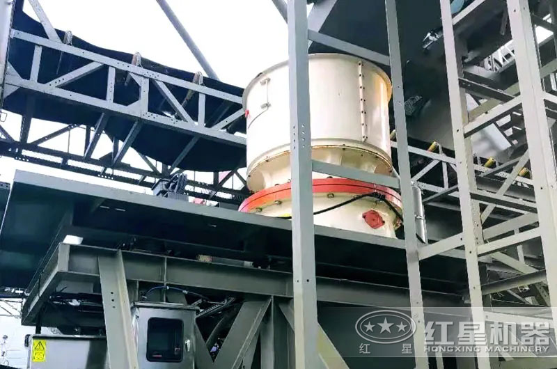 船載機制砂工廠現(xiàn)場 船載機制砂工廠現(xiàn)場