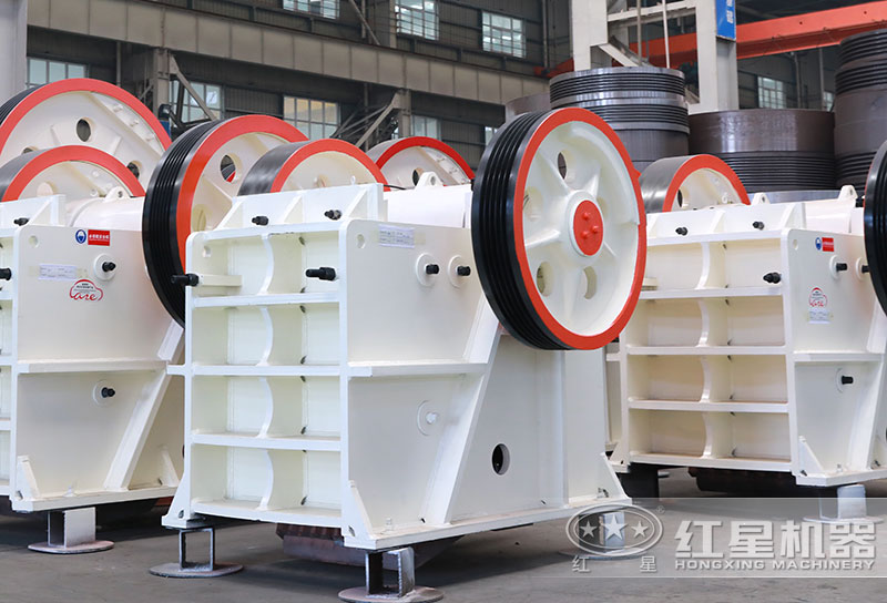 德版顎式破碎機(jī) 德版顎式破碎機(jī)