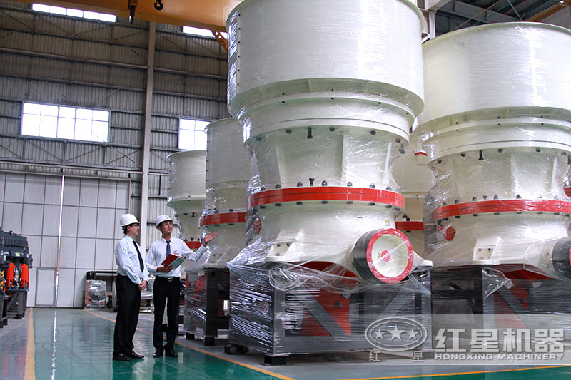 用戶(hù)到廠考察紅星立式圓錐破碎機(jī) 用戶(hù)到廠考察紅星立式圓錐破碎機(jī)