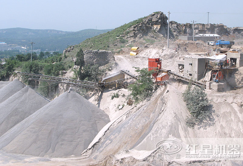 機制砂生產(chǎn)現(xiàn)場 機制砂生產(chǎn)現(xiàn)場