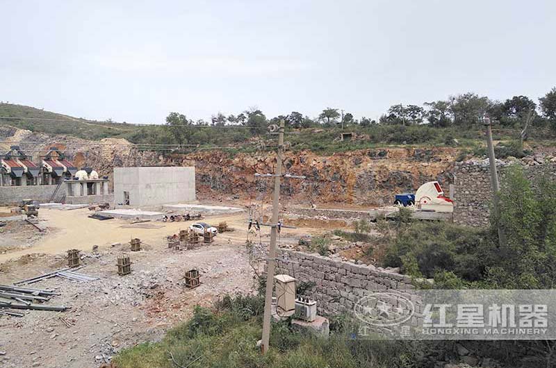 重錘式破碎機(jī)加錘式整形機(jī)案例現(xiàn)場(chǎng)實(shí)拍 重錘式破碎機(jī)加錘式整形機(jī)案例現(xiàn)場(chǎng)實(shí)拍