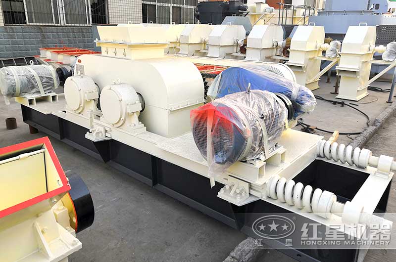 對輥制砂機設(shè)備 對輥制砂機設(shè)備